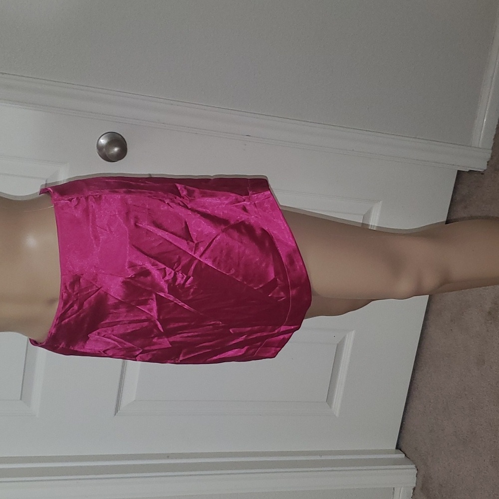 Shein m hit pink satin tuli0 hem mini skirt Bae